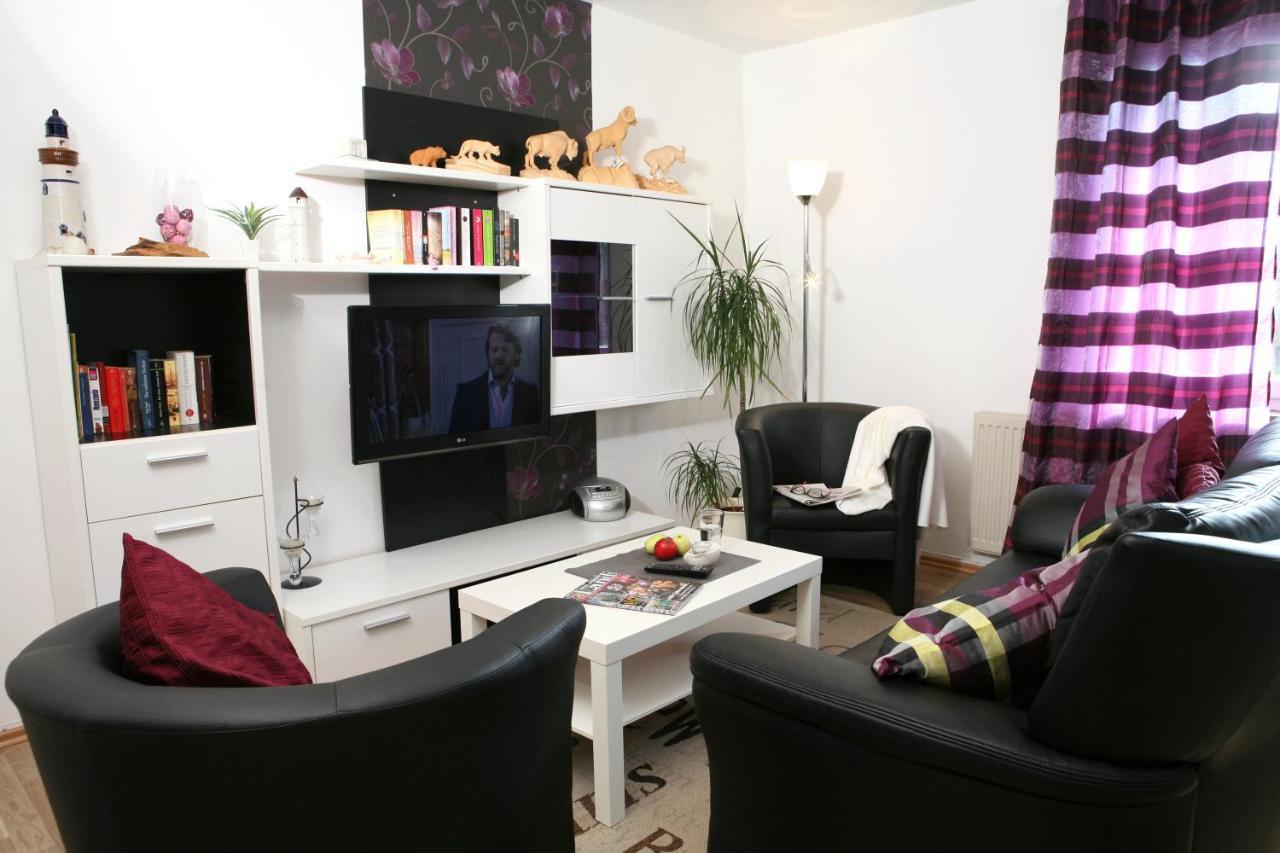 ברגן Ferienwohnung Zum Alten Zollhaus מראה חיצוני תמונה