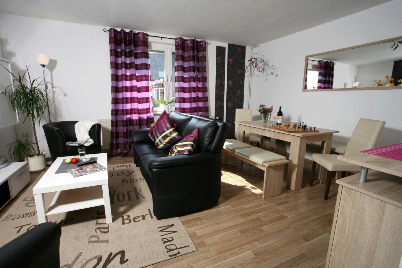 ברגן Ferienwohnung Zum Alten Zollhaus מראה חיצוני תמונה